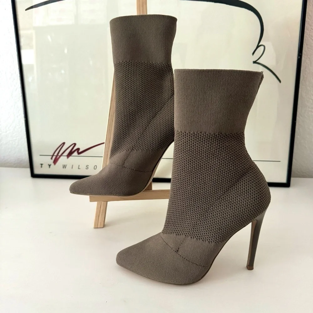 Steve Madden Century Women's Brown Tan Boots Size 6